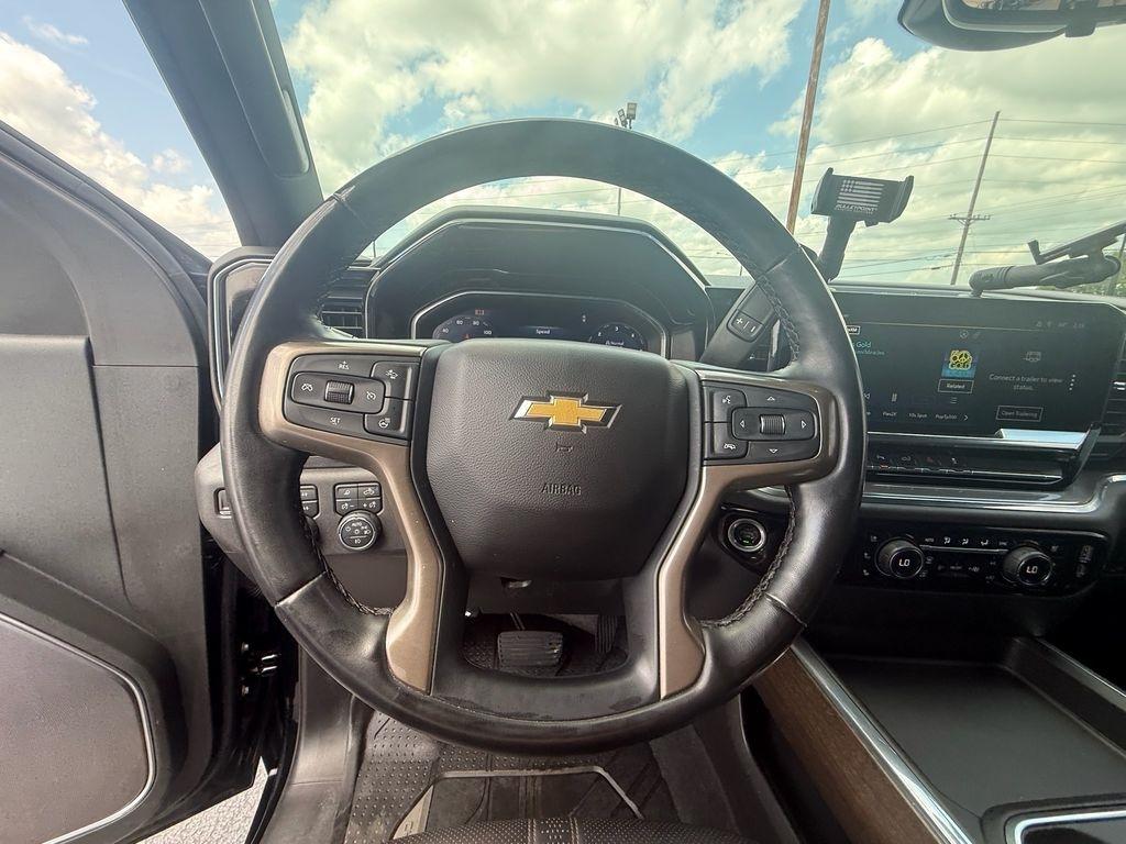 Chevrolet Silverado 2500HD High Country Crew Cab Long Box 4WD 2024