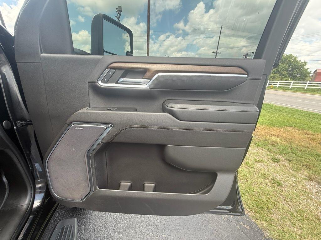 Chevrolet Silverado 2500HD High Country Crew Cab Long Box 4WD 2024