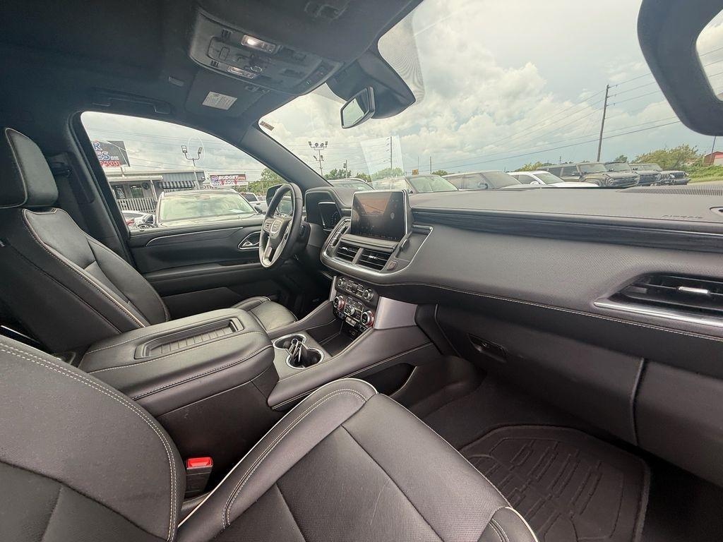 GMC Yukon XL SLT 4WD 2023