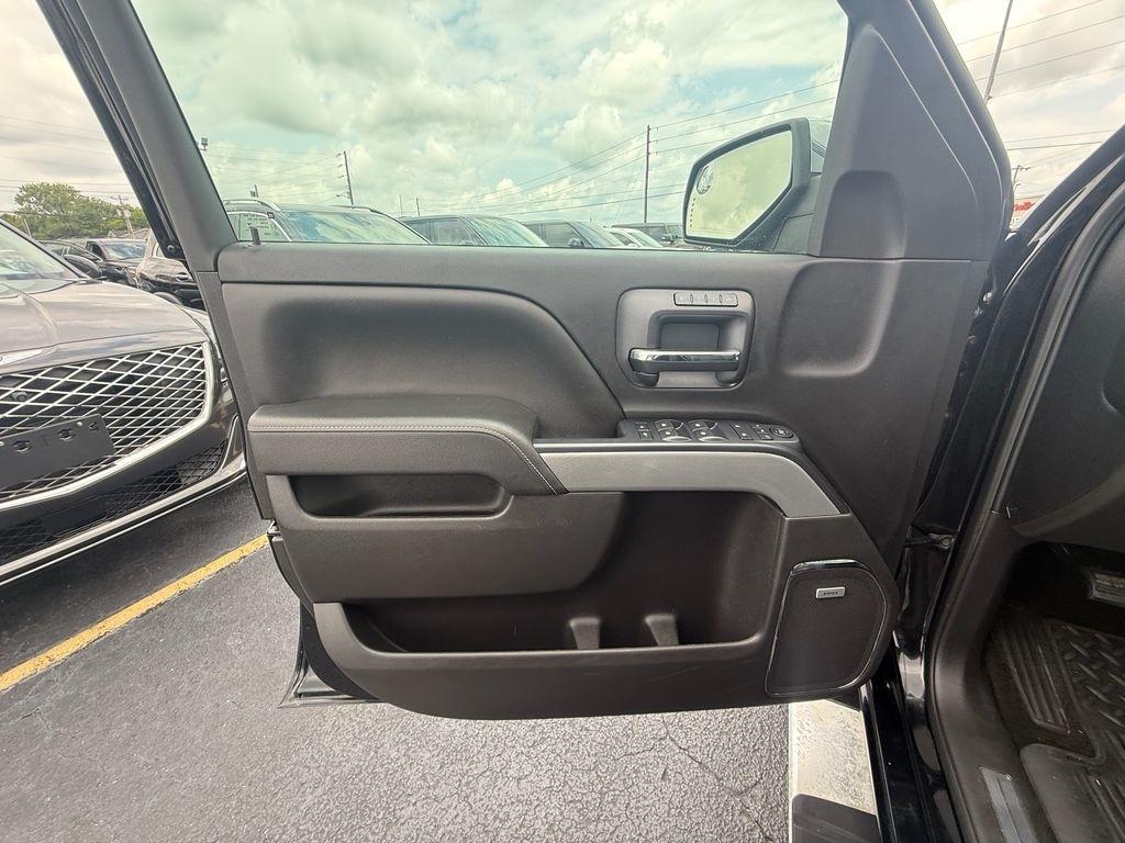 Chevrolet Silverado 1500 LTZ Crew Cab 4WD 2015