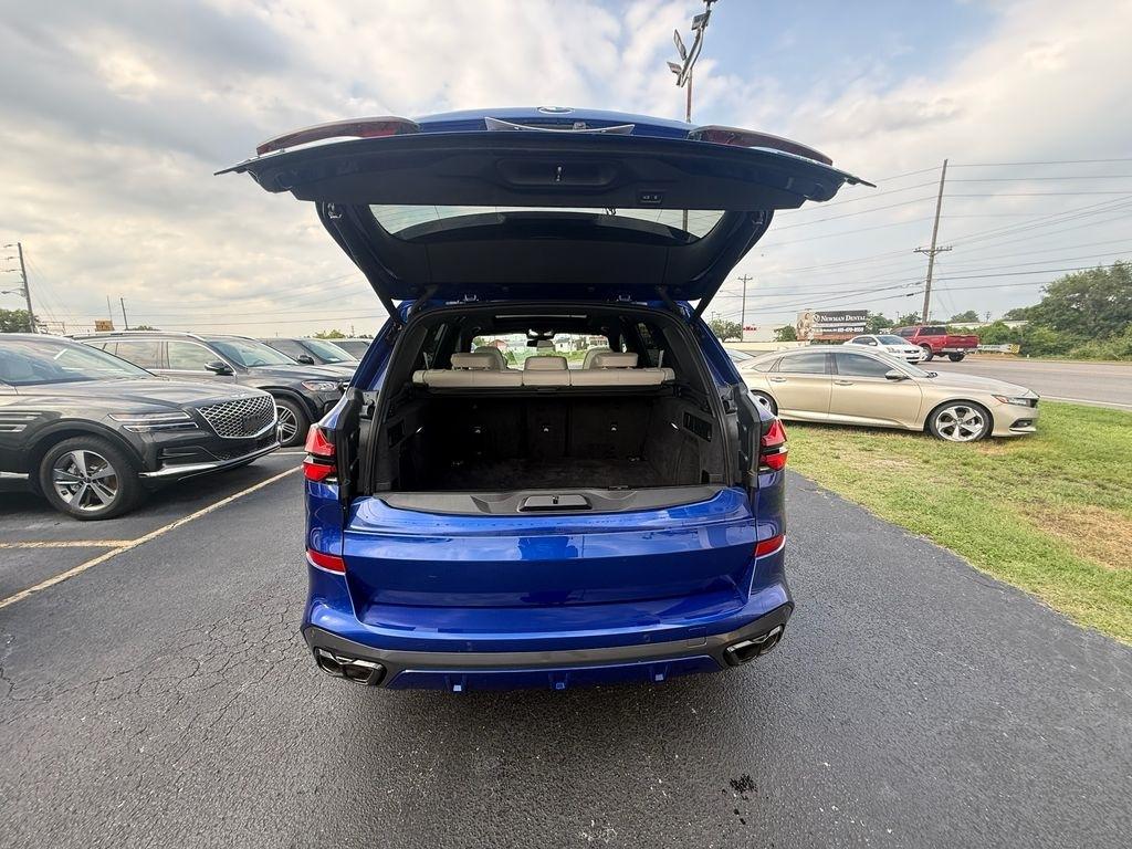 BMW X5 M60i 2025