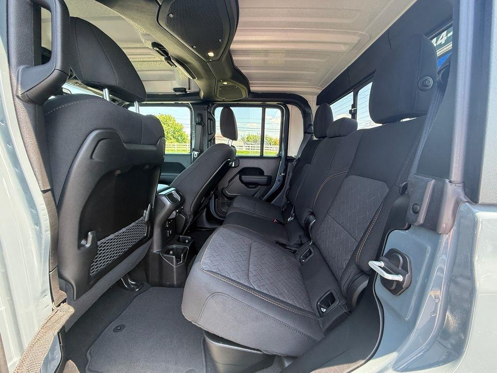 Jeep Gladiator Mojave 2024