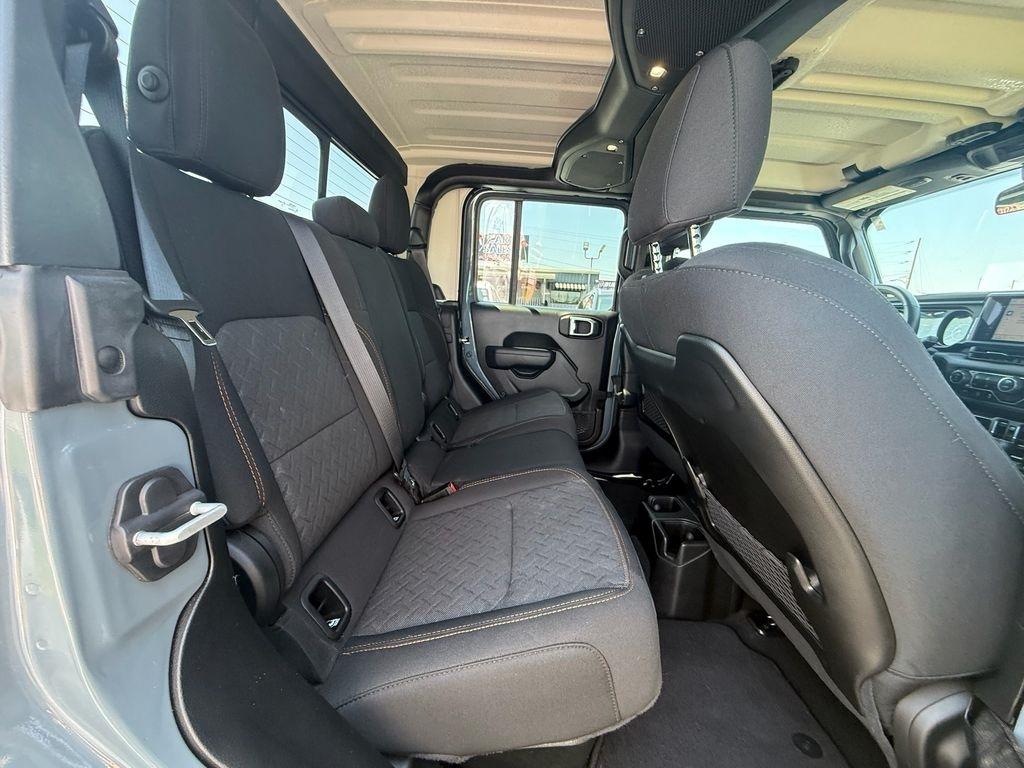 Jeep Gladiator Mojave 2024