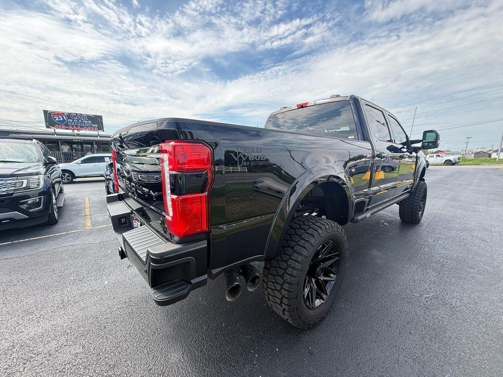 Ford F-250 SD XLT Crew Cab 4WD 2025