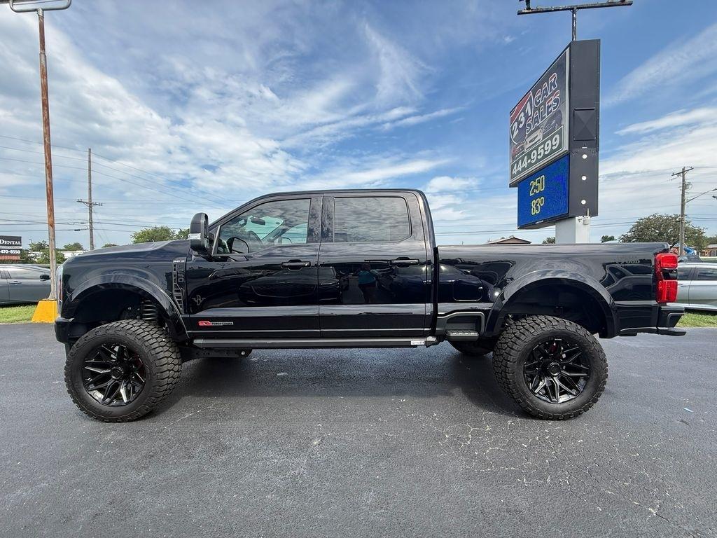 Ford F-250 SD XLT Crew Cab 4WD 2025
