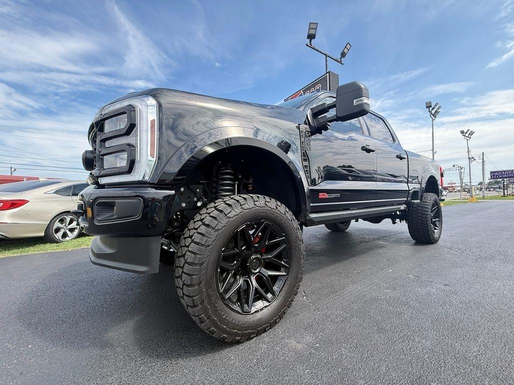 Ford F-250 SD XLT Crew Cab 4WD 2025