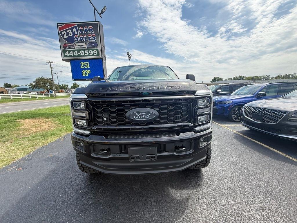 Ford F-250 SD XLT Crew Cab 4WD 2025