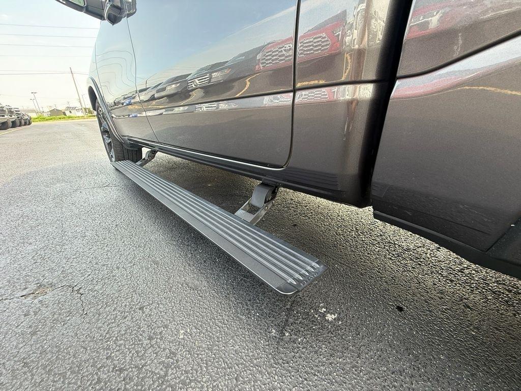 RAM 1500 Limited Crew Cab SWB 4WD 2024