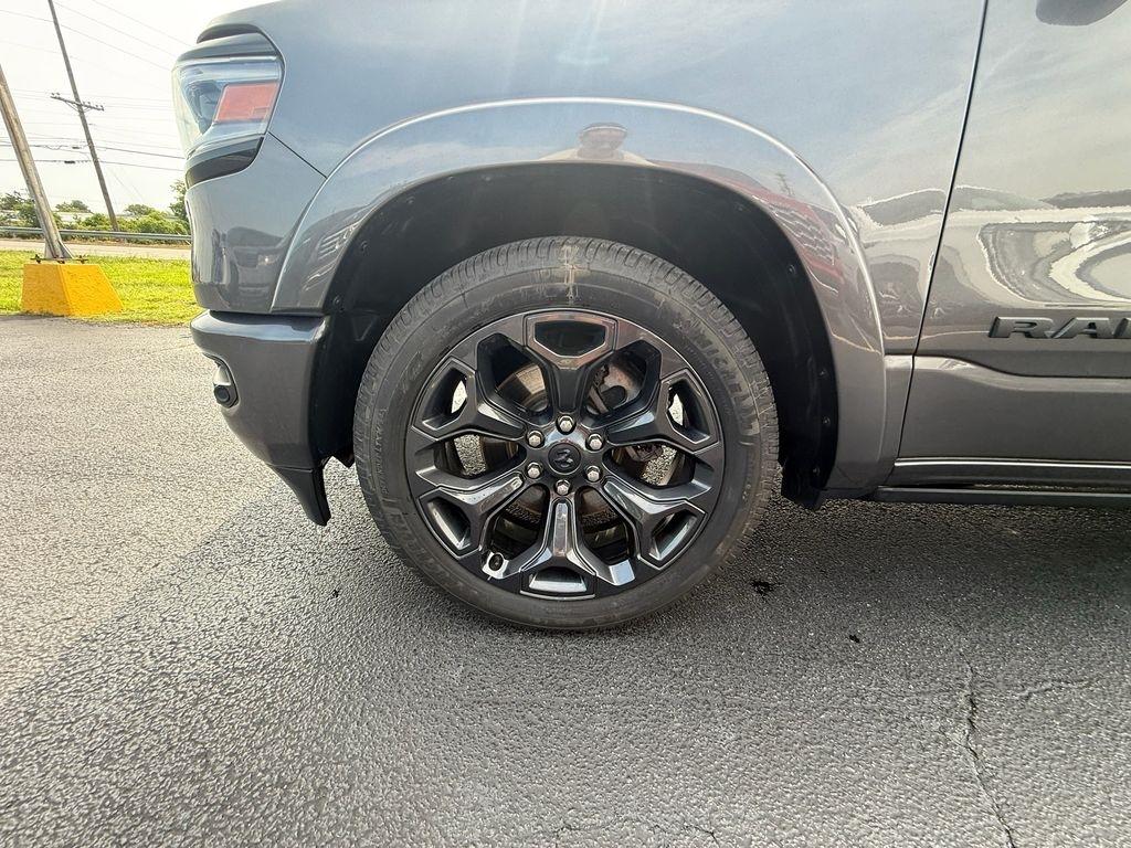 RAM 1500 Limited Crew Cab SWB 4WD 2024