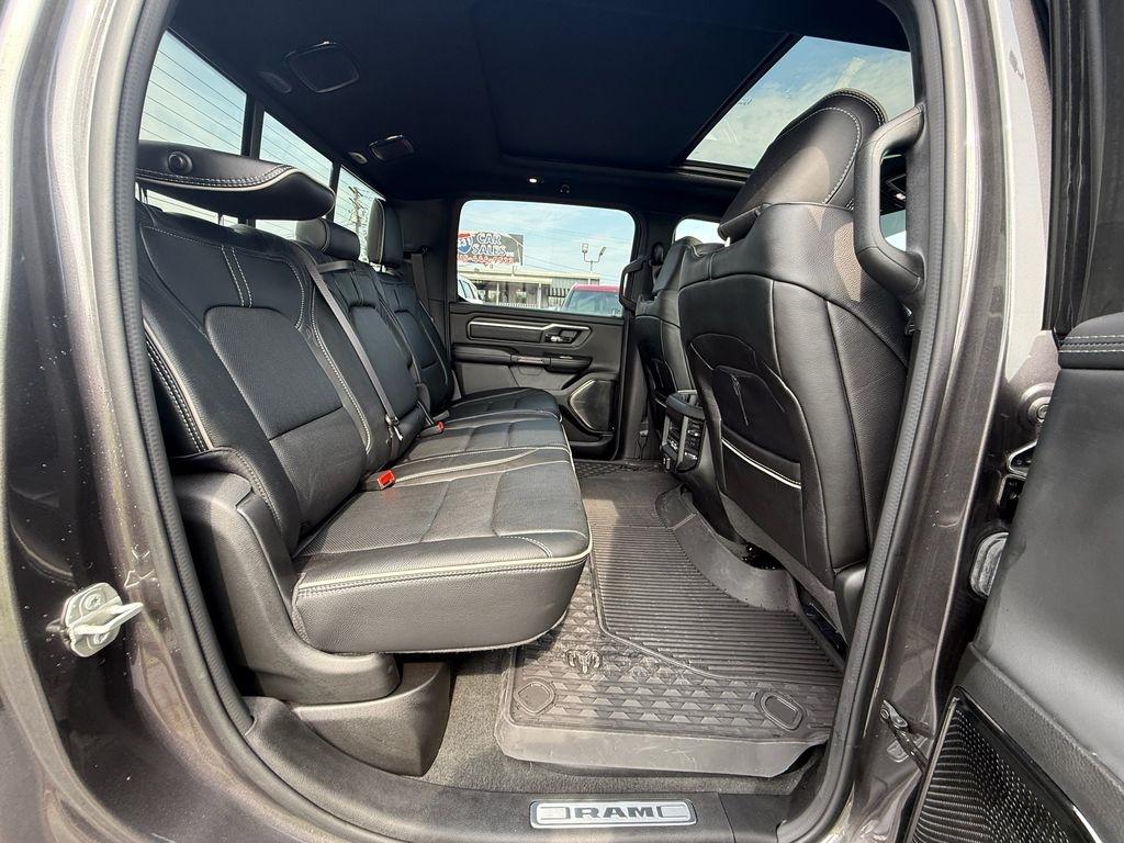 RAM 1500 Limited Crew Cab SWB 4WD 2024