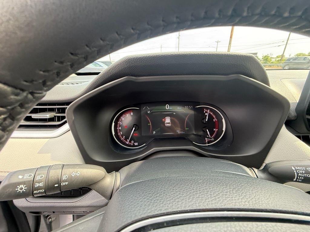 Toyota RAV4 XLE Premium 2023