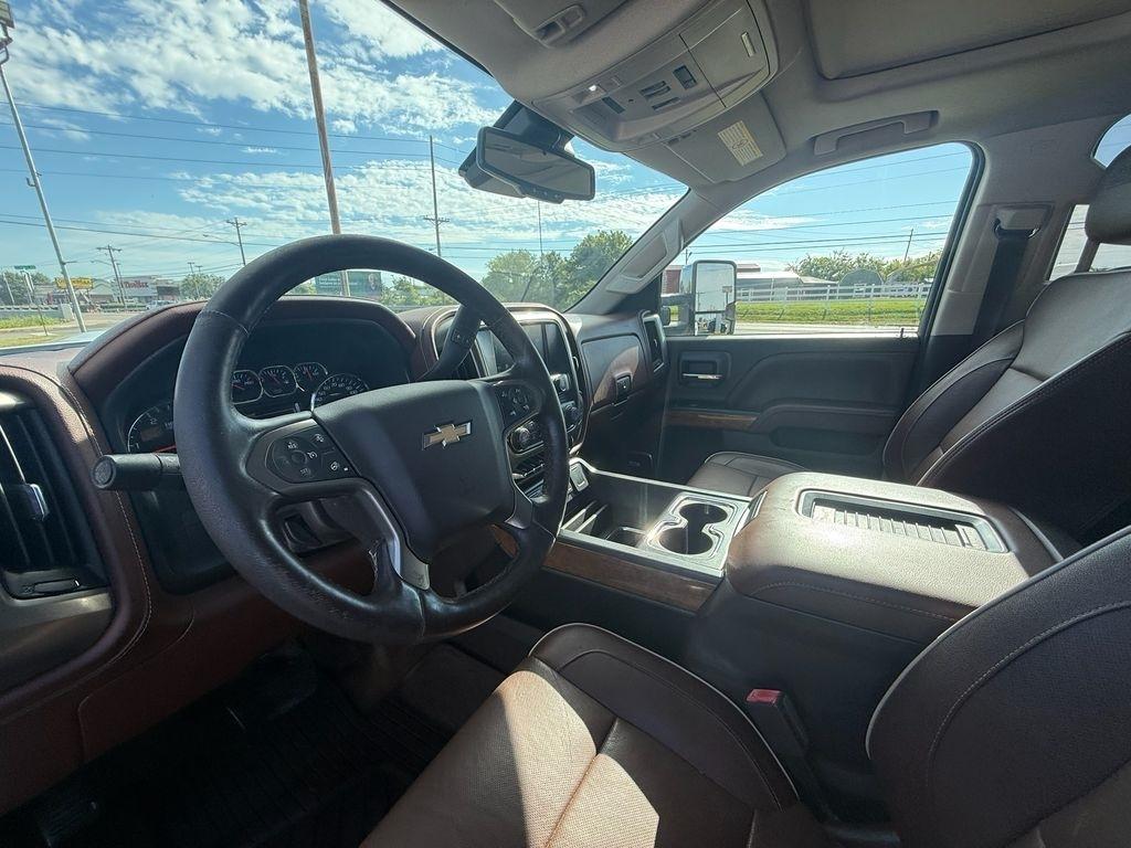 Chevrolet Silverado 2500HD LT Crew Cab 4WD 2017