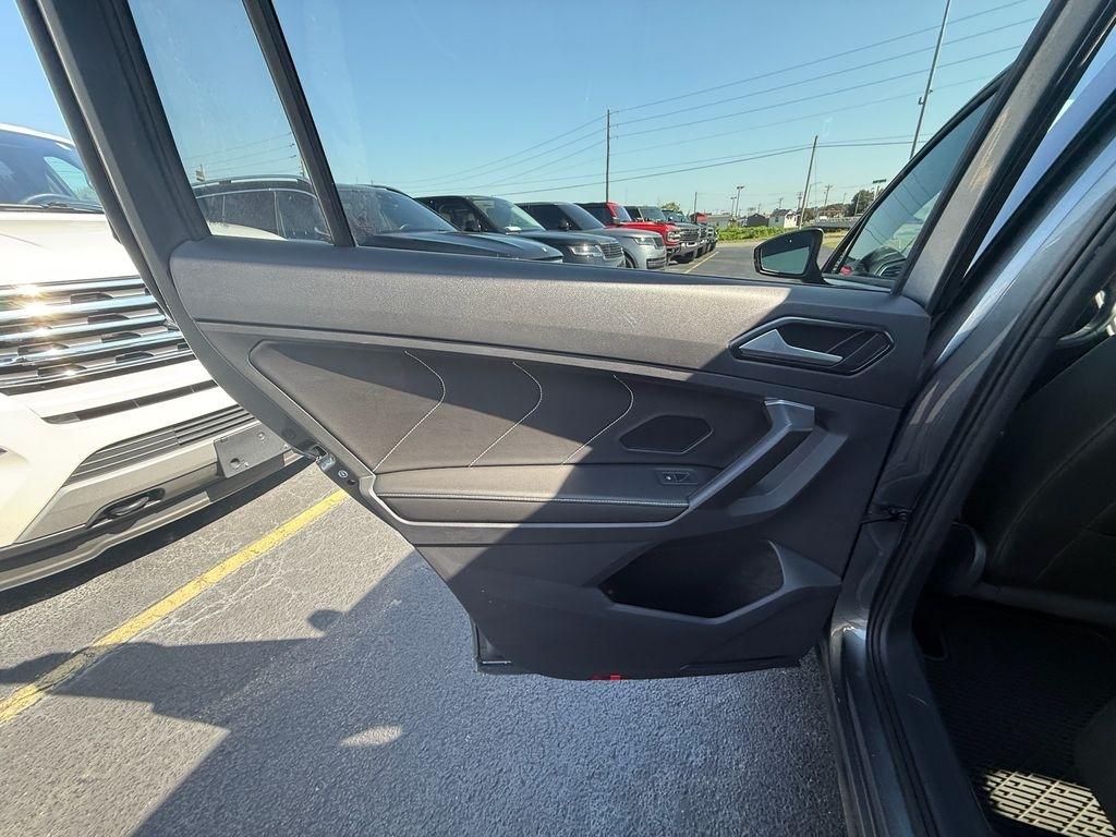 Volkswagen Tiguan SE R-Line Black 2023