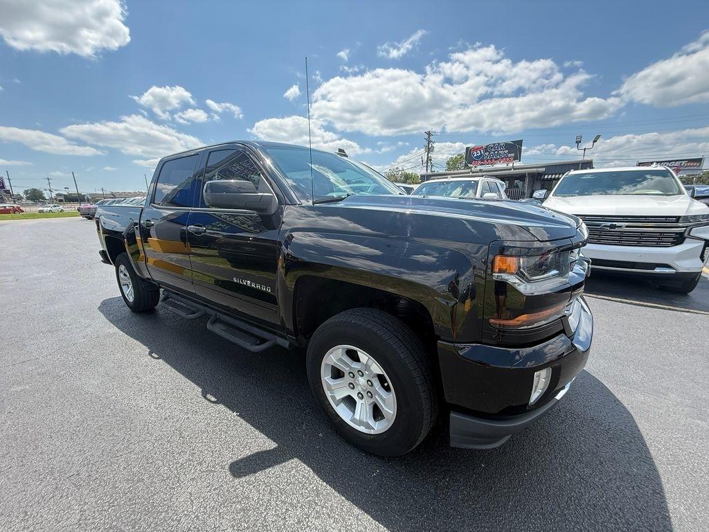 Chevrolet Silverado 1500 LT Crew Cab 4WD 2017