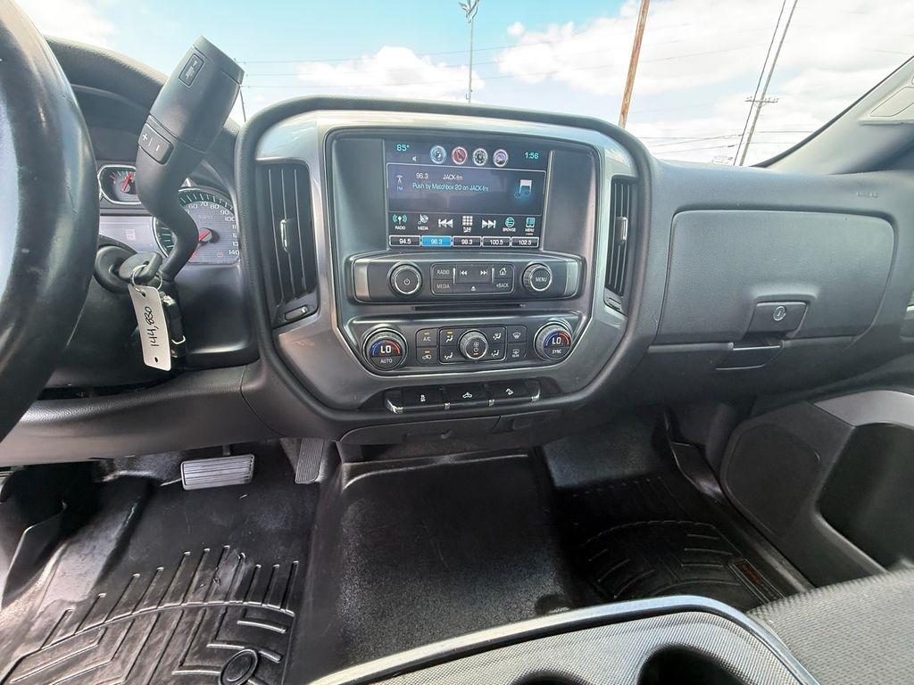 Chevrolet Silverado 1500 LT Crew Cab 4WD 2017