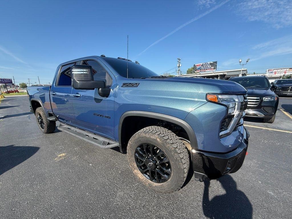 2025 Chevrolet Silverado 2500HD LT Crew Cab Long Box 4WD