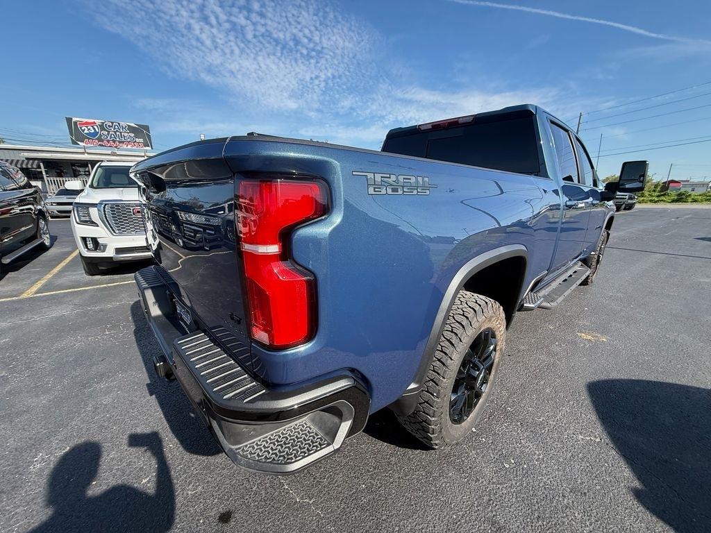 Chevrolet Silverado 2500HD LT Crew Cab Long Box 4WD 2025