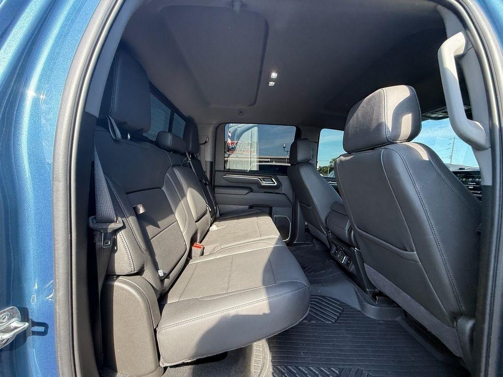 Chevrolet Silverado 2500HD LT Crew Cab Long Box 4WD 2025