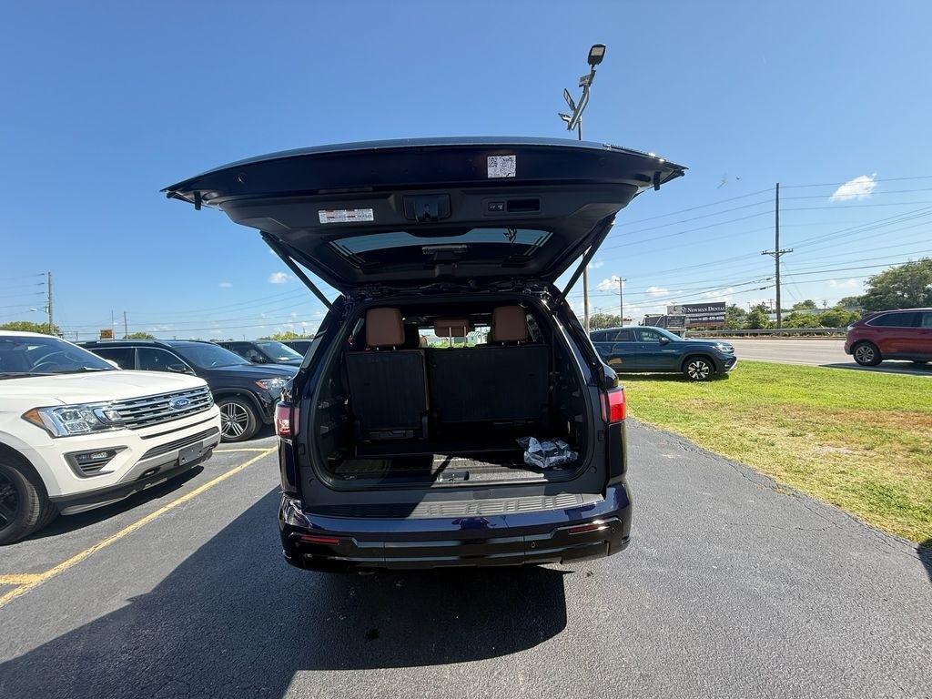 Toyota Sequoia  2026