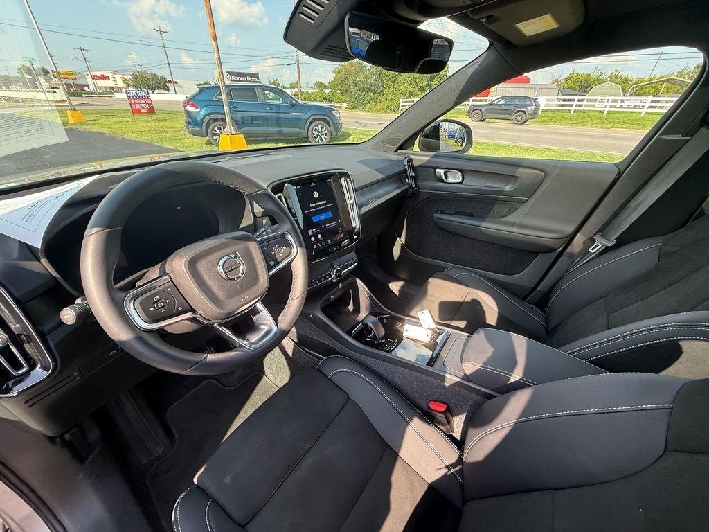 Volvo XC40 Recharge Plus 2023