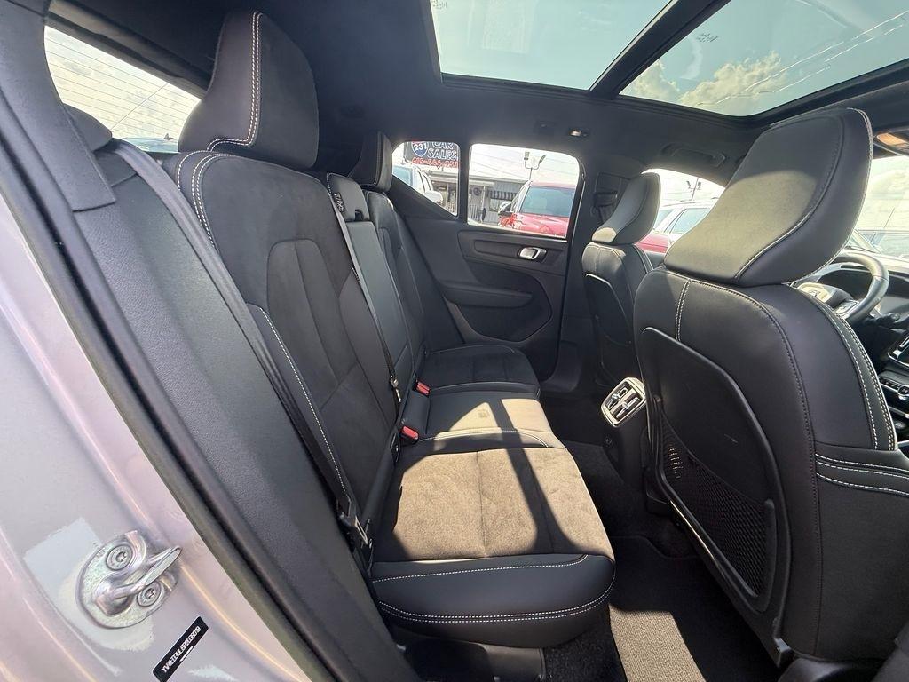Volvo XC40 Recharge Plus 2023