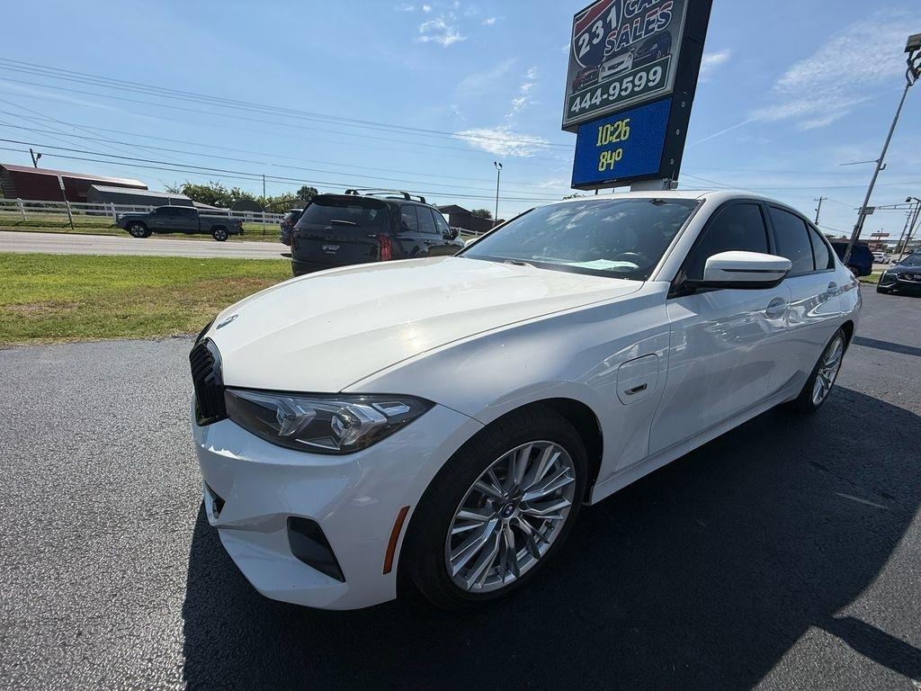 BMW 3-Series 330e xDrive 2023