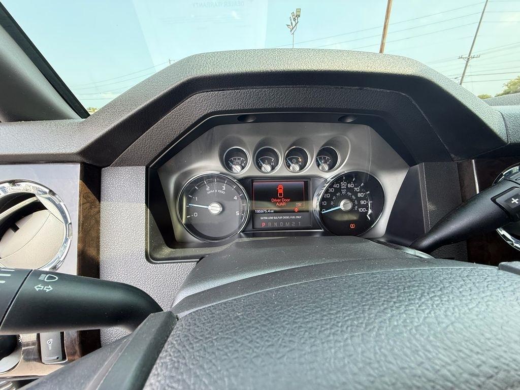 Ford F-350 SD Platinum Crew Cab 4WD 2016