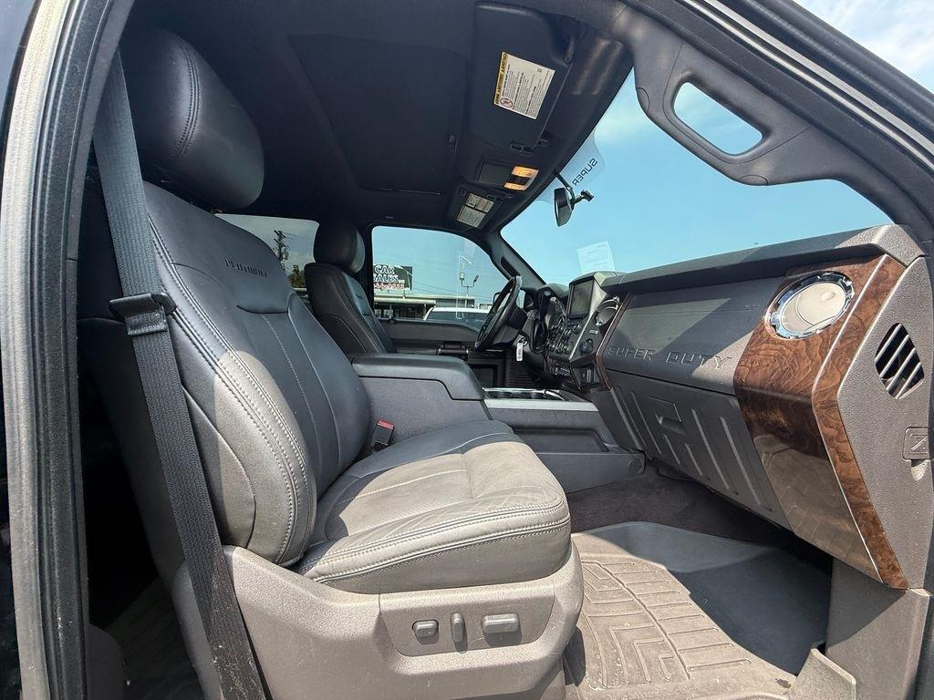 Ford F-350 SD Platinum Crew Cab 4WD 2016