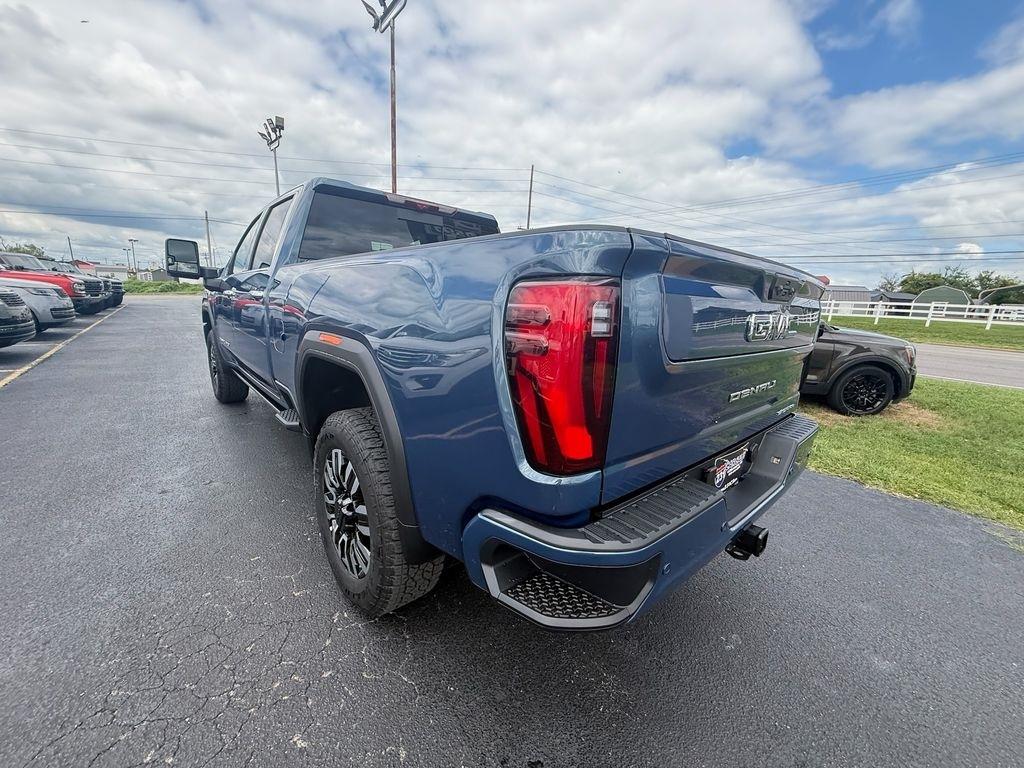 GMC Sierra 2500HD Denali Ultimate Crew Cab 4WD 2026