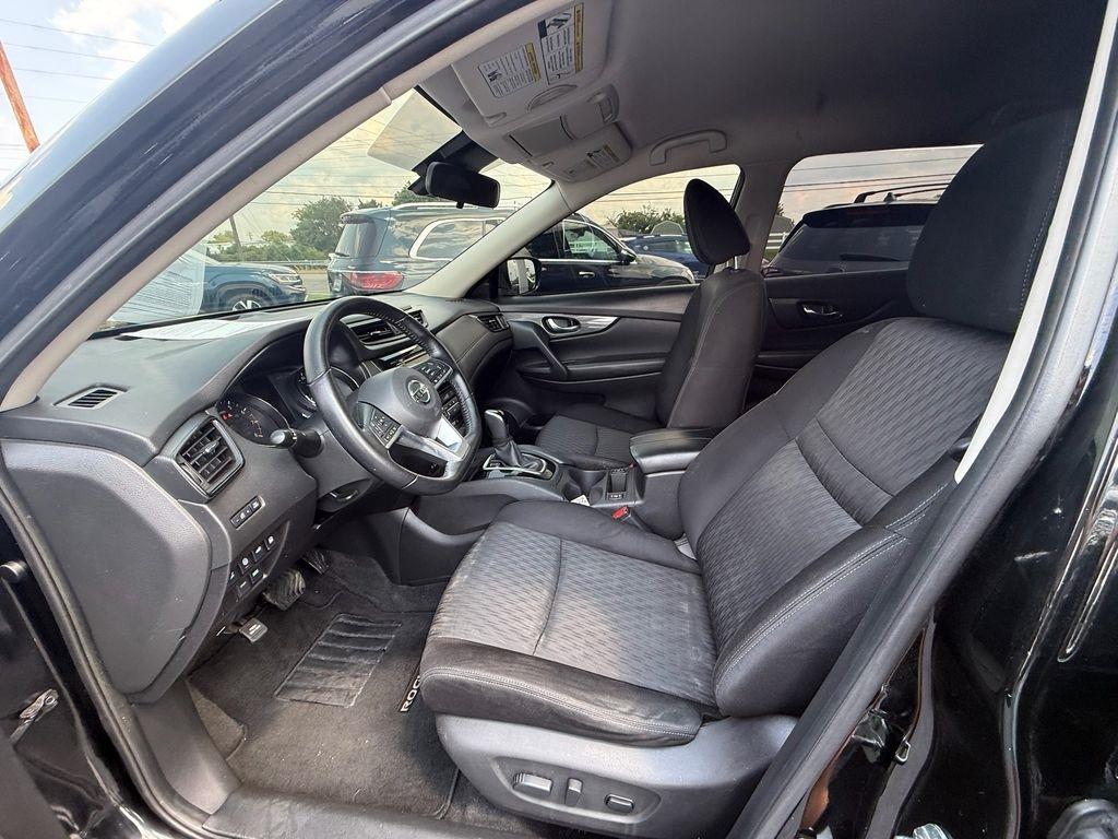Nissan Rogue SV 2WD 2020