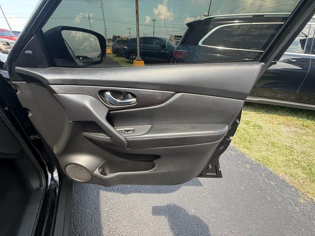 Nissan Rogue SV 2WD 2020