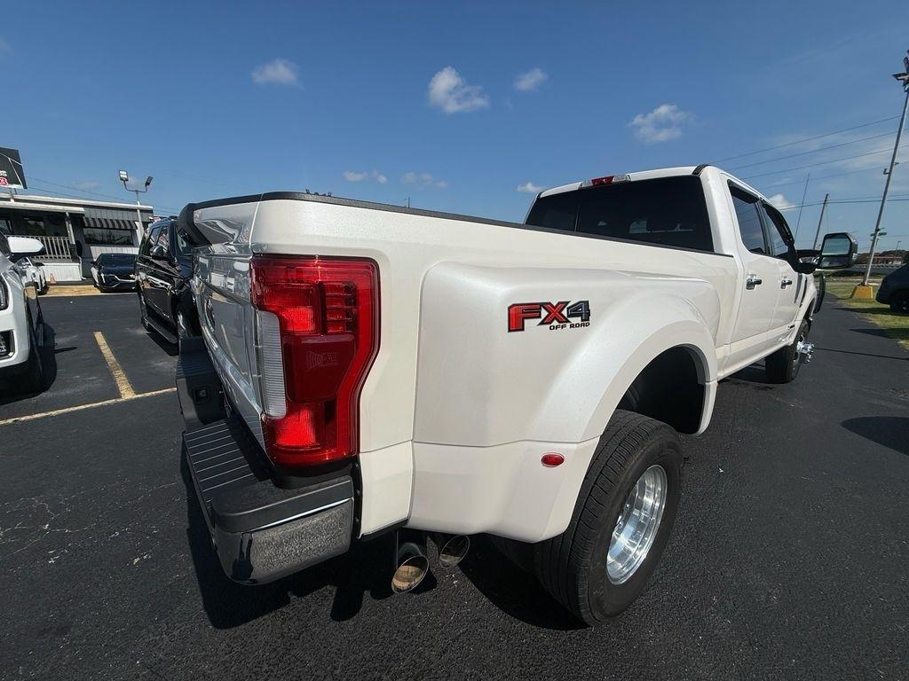 Ford F-350 SD Lariat Crew Cab DRW 4WD 2018