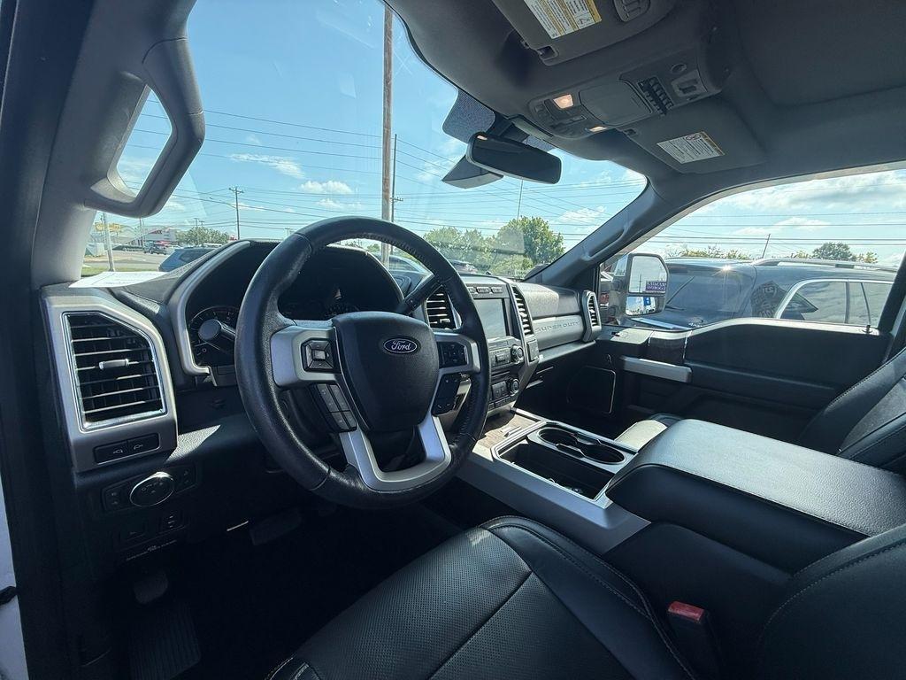 Ford F-350 SD Lariat Crew Cab DRW 4WD 2018