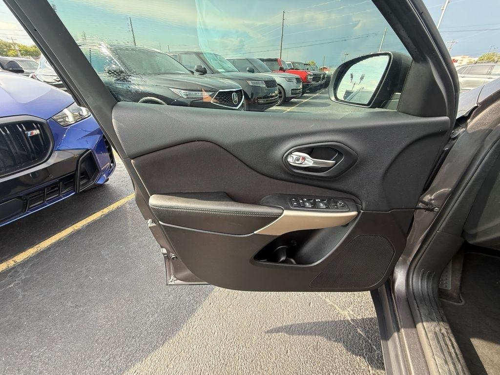 Jeep Cherokee Latitude FWD 2018