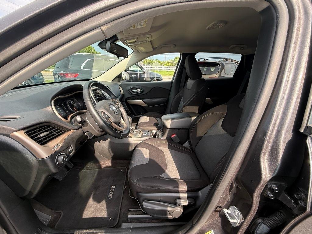 Jeep Cherokee Latitude FWD 2018