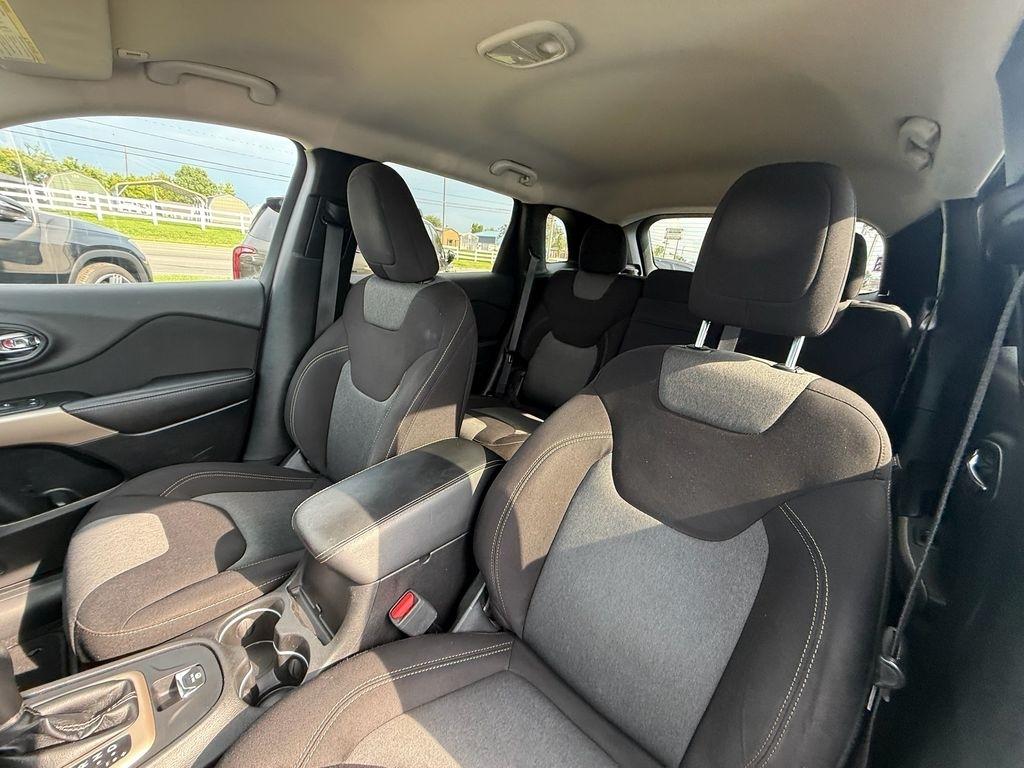 Jeep Cherokee Latitude FWD 2018