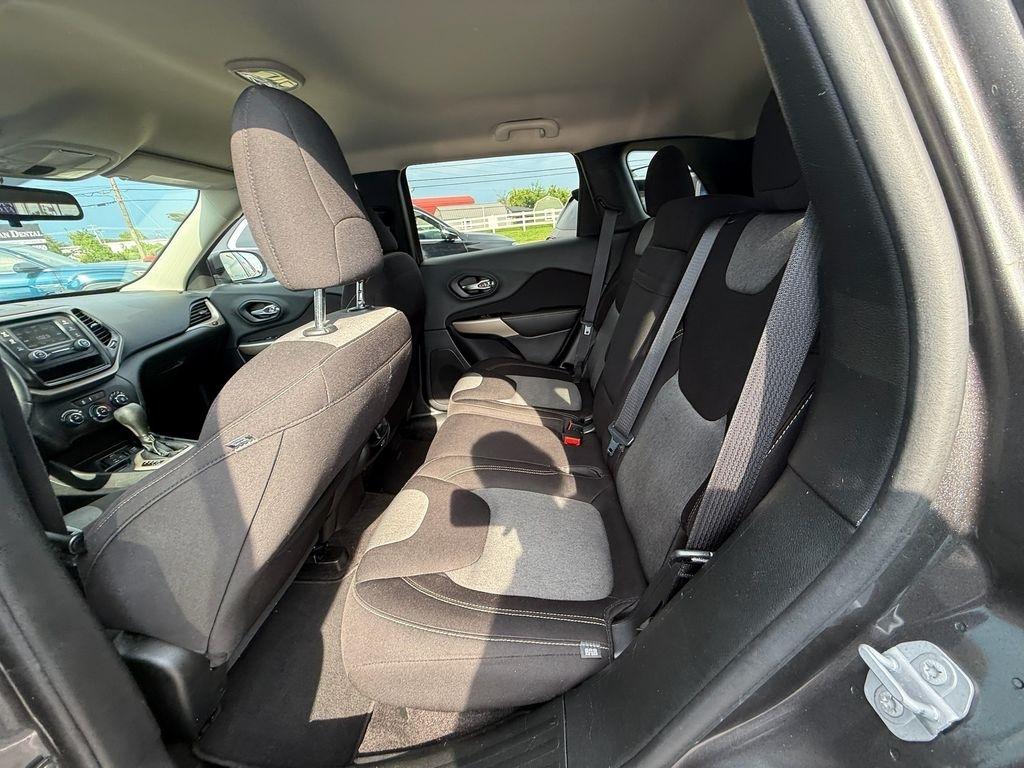 Jeep Cherokee Latitude FWD 2018
