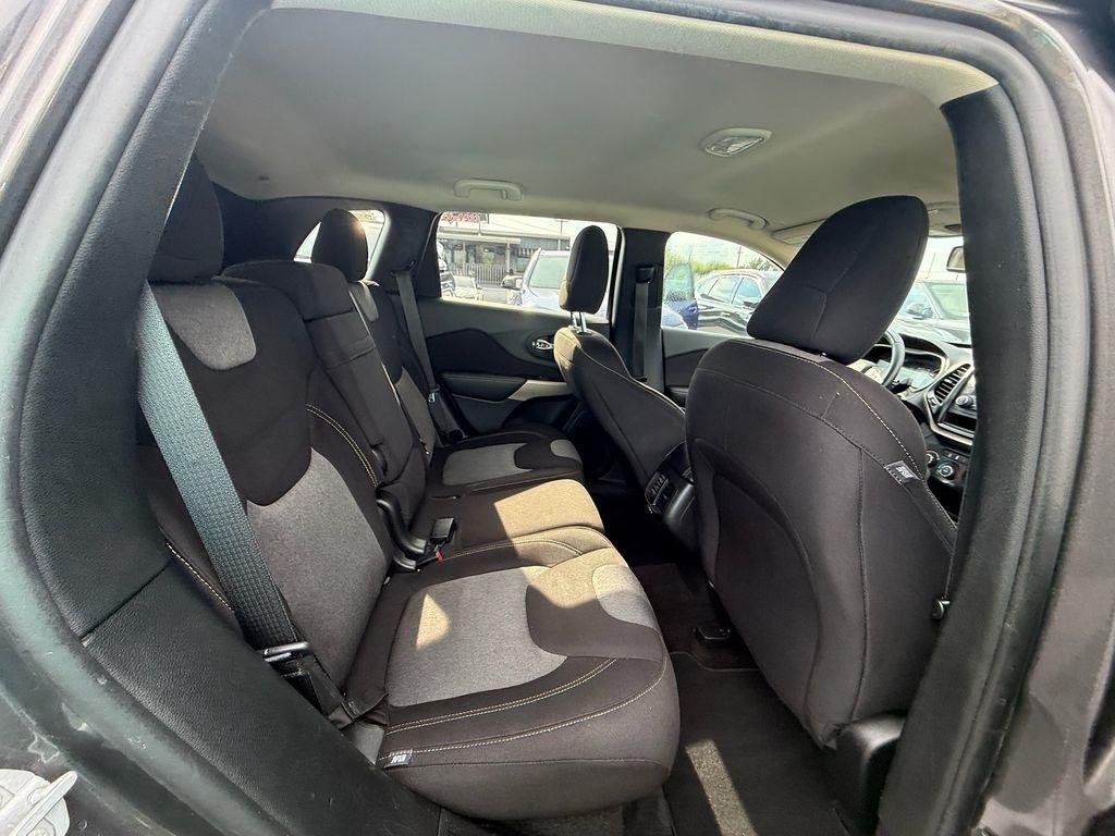 Jeep Cherokee Latitude FWD 2018