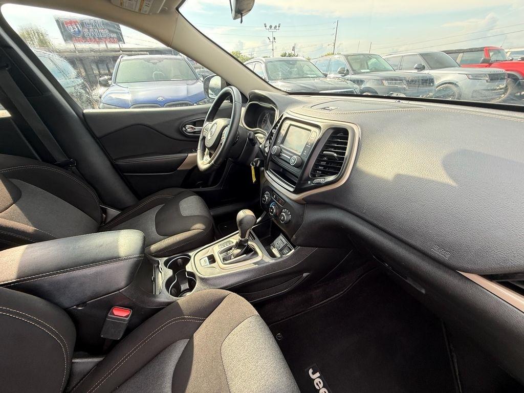 Jeep Cherokee Latitude FWD 2018