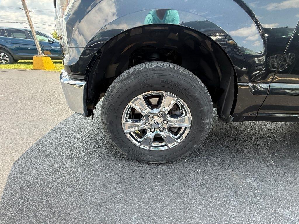 Ford F-150 XLT SuperCrew 4WD 2015