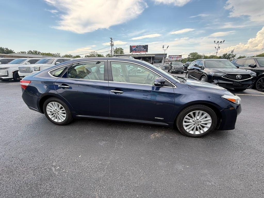 Toyota Avalon Hybrid XLE Touring 2014