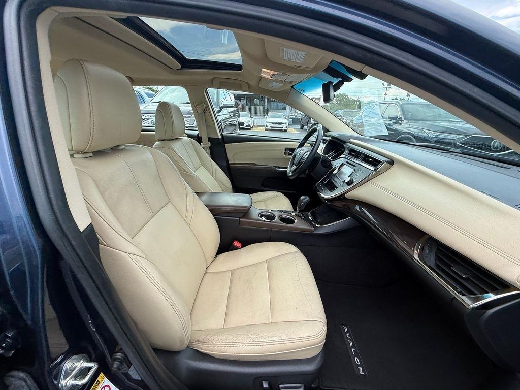 Toyota Avalon Hybrid XLE Touring 2014