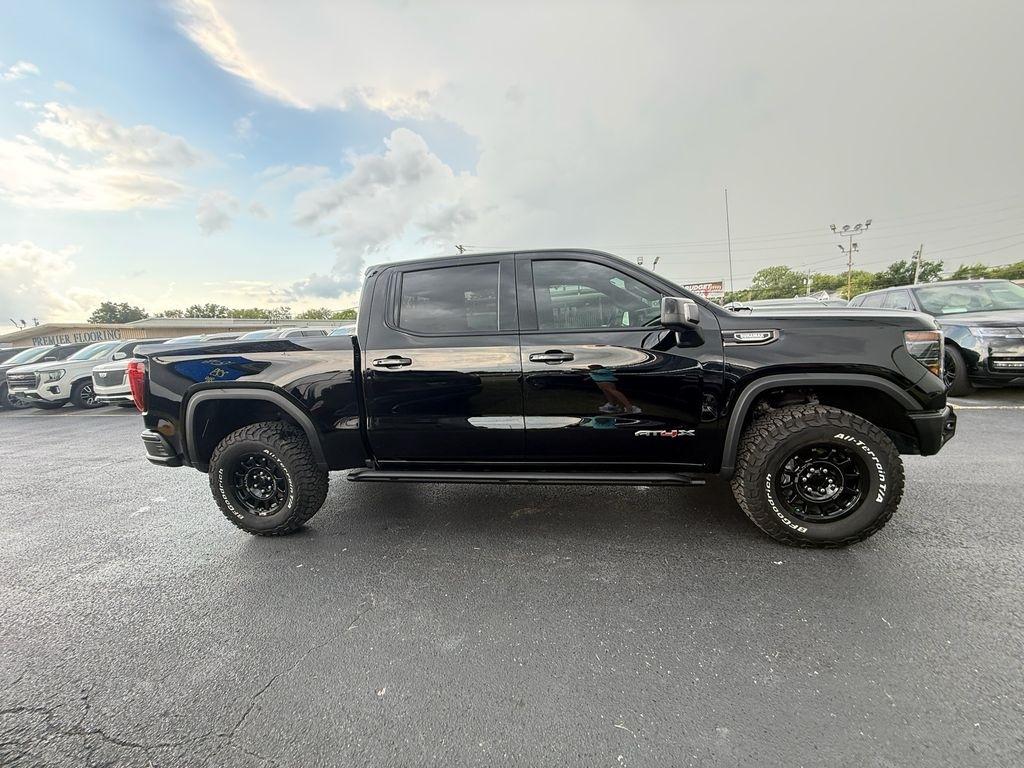 GMC Sierra 1500 AT4X Crew Cab 4WD 2026