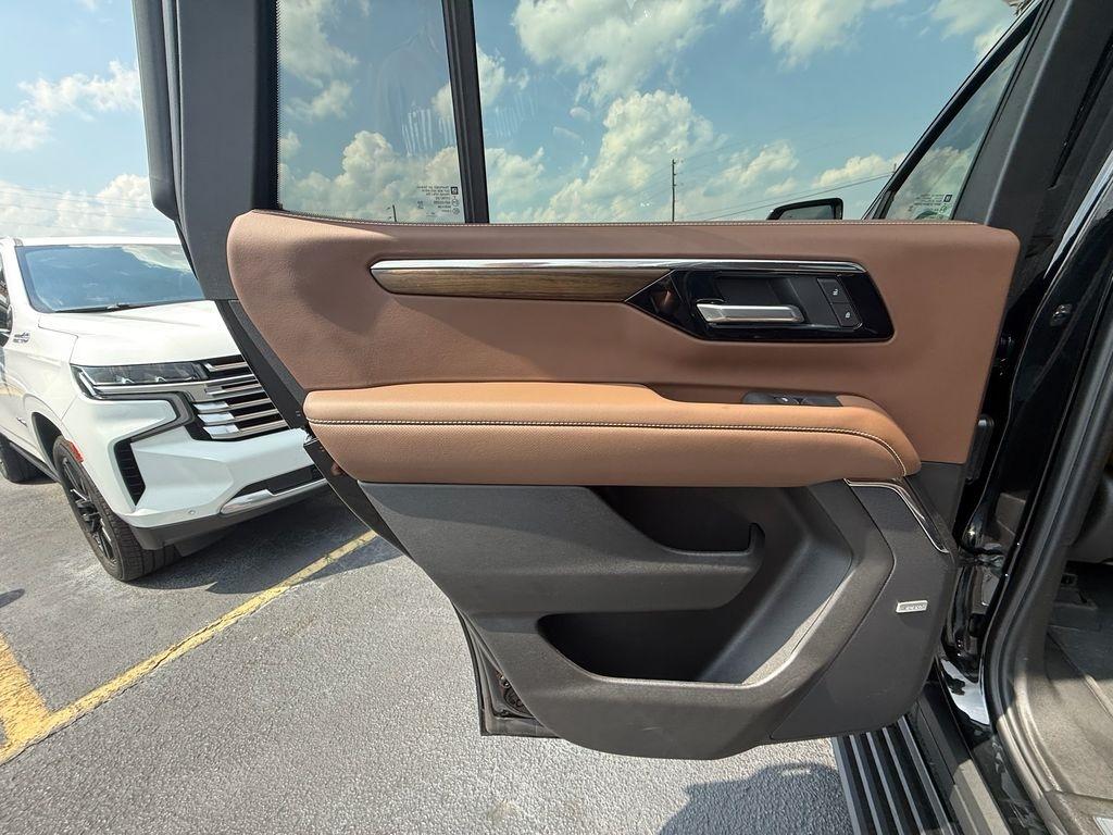 Chevrolet Tahoe High Country 4WD 2026