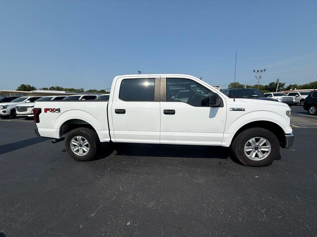 Ford F-150 XL SuperCrew 4WD 2017