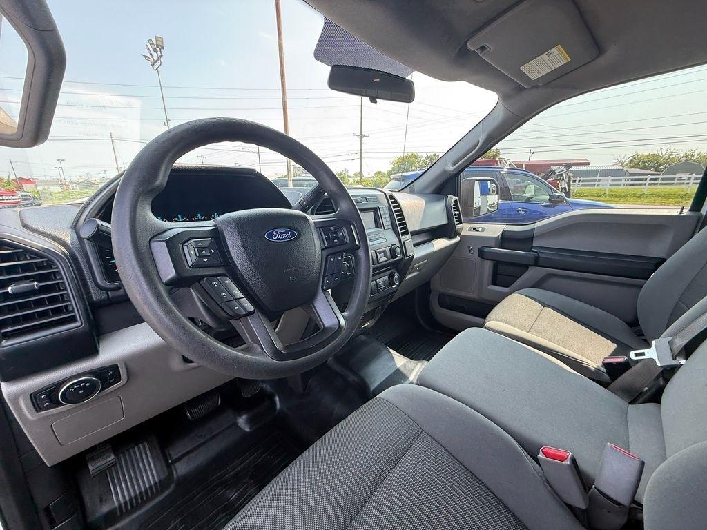 Ford F-150 XL SuperCrew 4WD 2017