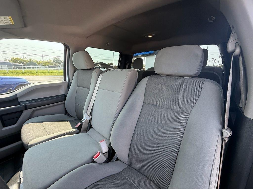 Ford F-150 XL SuperCrew 4WD 2017