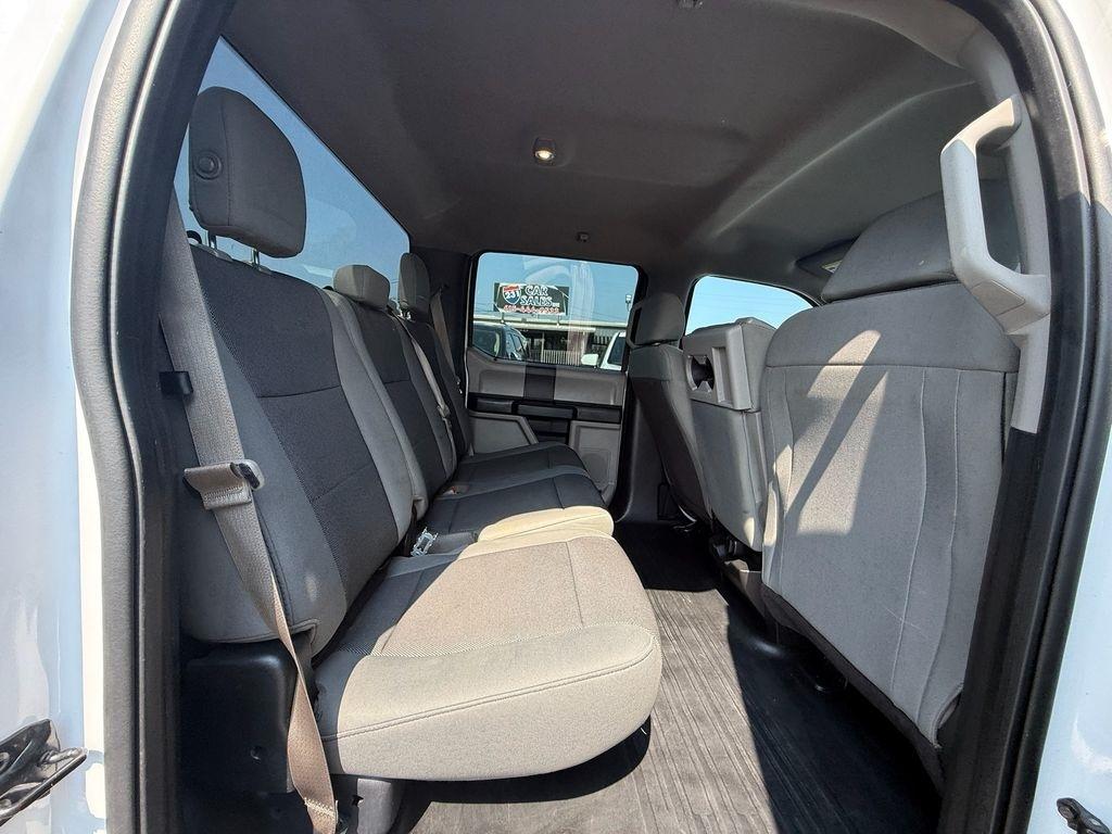 Ford F-150 XL SuperCrew 4WD 2017