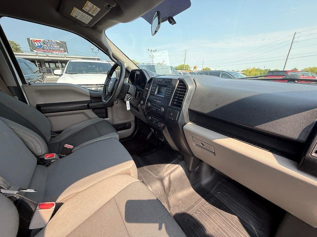 Ford F-150 XL SuperCrew 4WD 2017