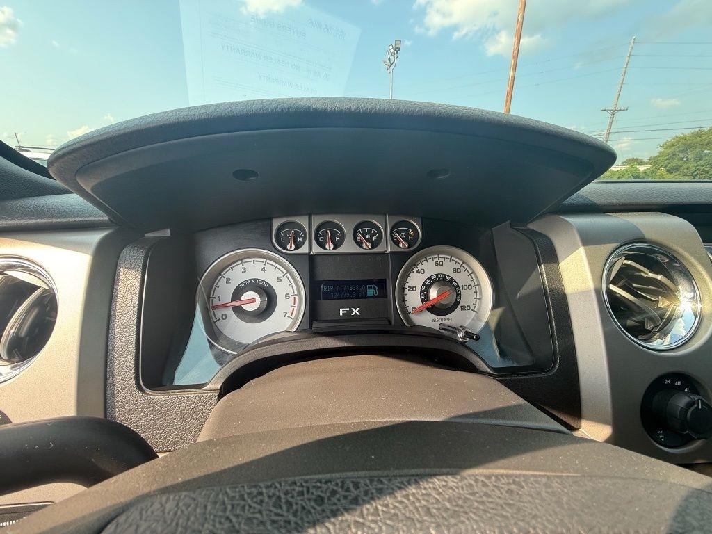 Ford F-150 Lariat SuperCrew 4WD 2010